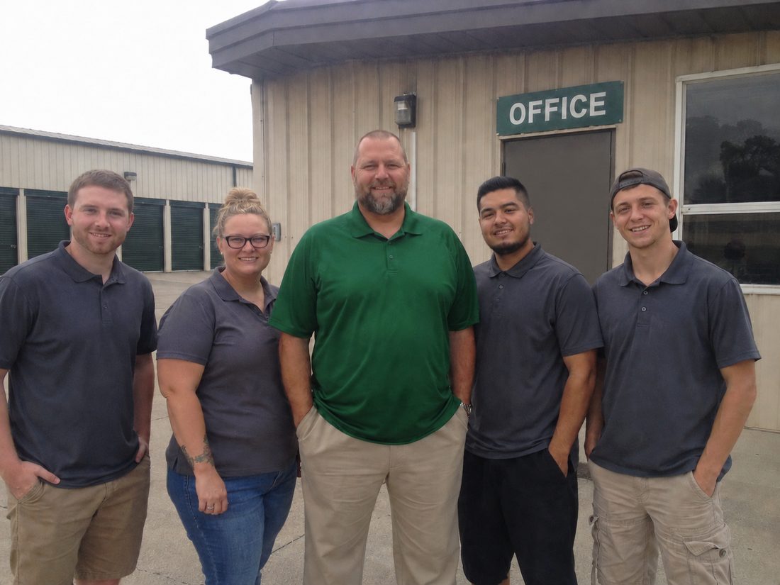 Pest control professionals in North Port, FL
